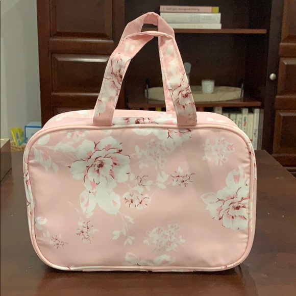 Yumi Kim Toiletry Bag - Picture 6 of 8